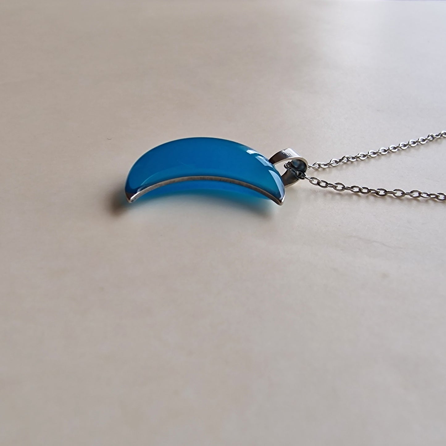 Glow-in-the-Dark “Moon” Necklace – Handmade Luminous Pendant